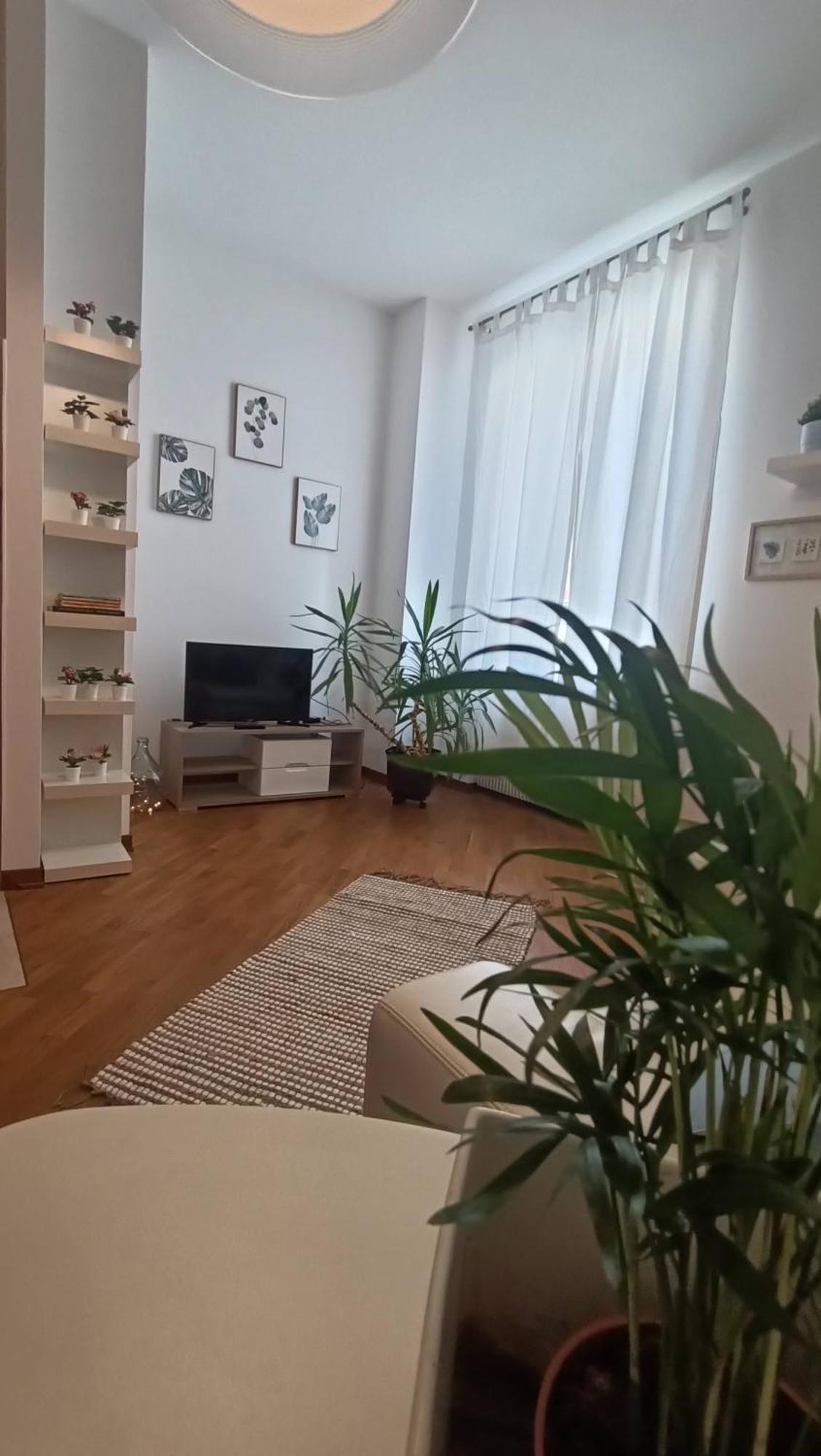 Loving My Rooms 2 - Delizioso Appartamento In Centro Гориция Экстерьер фото